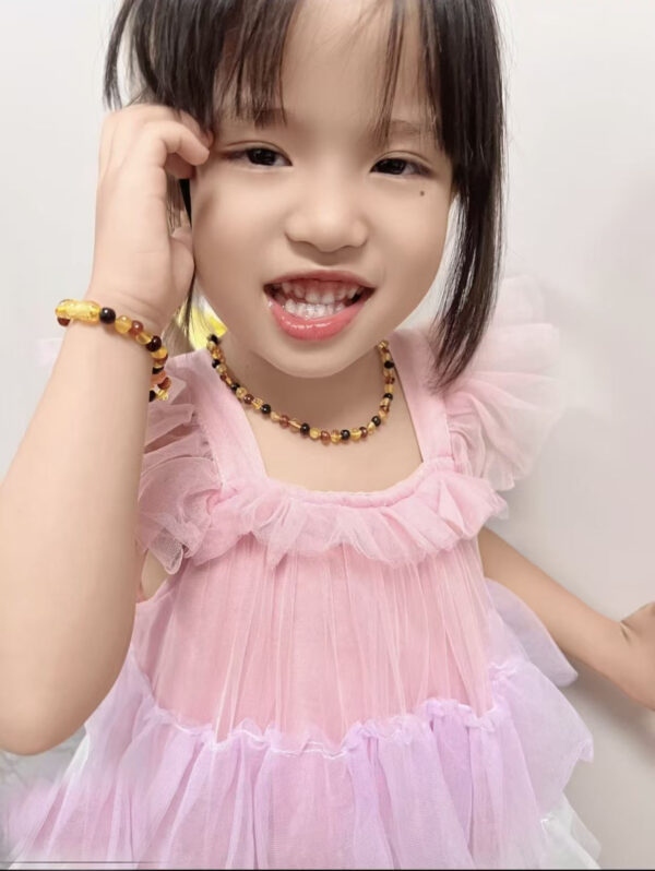 6a1122c2000a253f0baec8c90e0ab615000000a000004f50 Ancient Method Gentle Amber and Pearl Baby Exclusive Blessing Chain